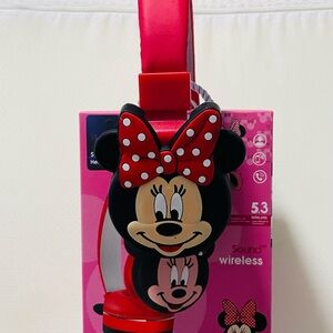 Wireless headphones